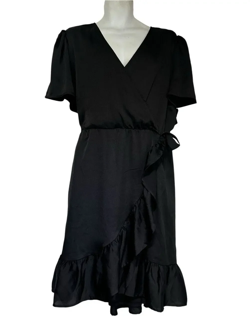 Torrid Black Mini Bubble Charmeuse Faux Wrap Dress Size 3XL